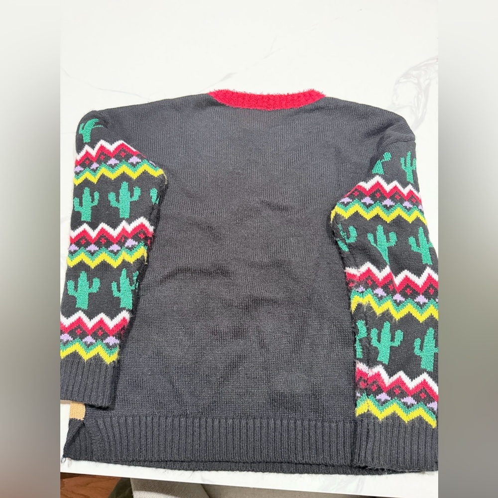Blizzard Bay Feliz Navidad Holiday Sweater - Picture 2 of 10